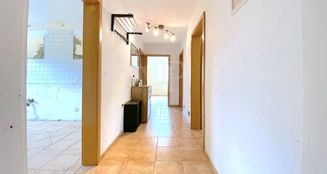 von_poll_real_estate_property_25202023_image_13
