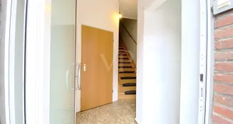 von_poll_real_estate_property_25202023_image_11