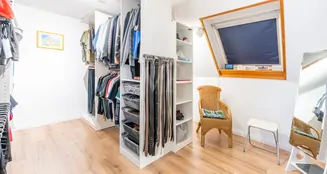 von_poll_real_estate_property_25202030_image_19