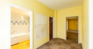 von_poll_real_estate_property_25202030_image_25