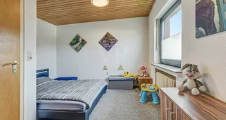 von_poll_real_estate_property_25202029_image_11