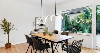 von_poll_real_estate_property_26202009_image_2