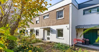 von_poll_real_estate_property_25202031_image_1