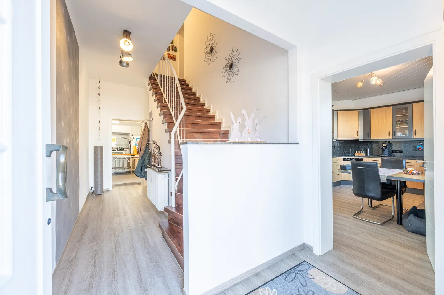 Wohnung 3  EG Flur