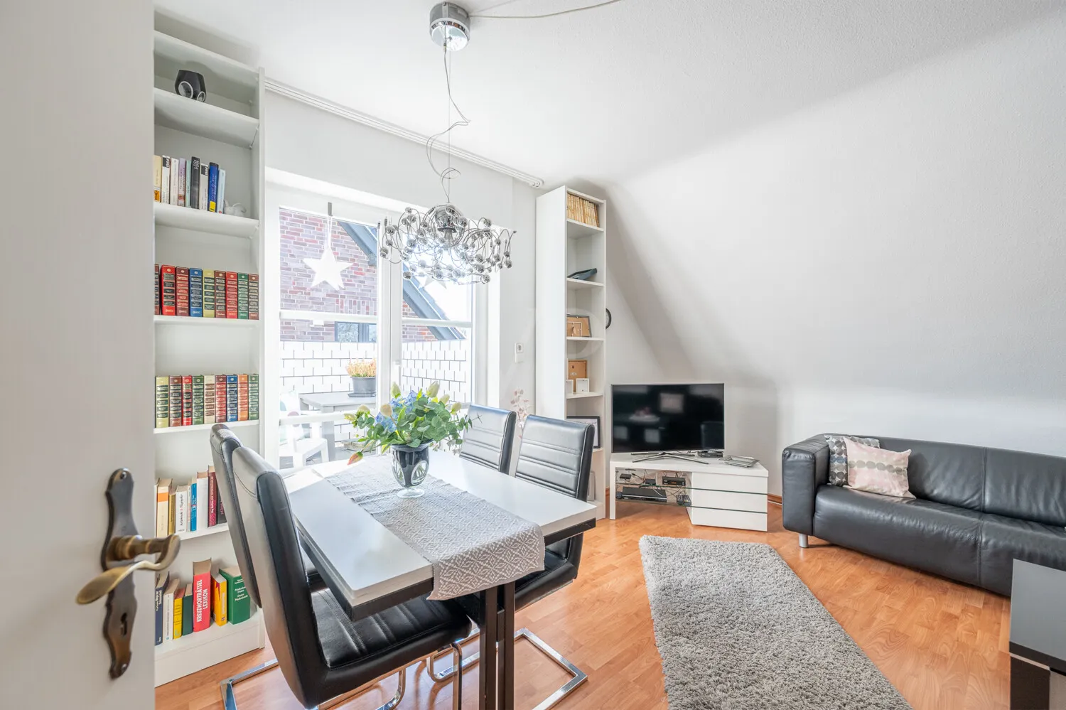 Wohnung 2 DG Essbereich