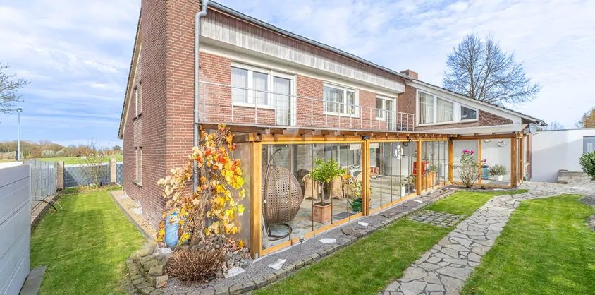 von Poll Immobilien GmbH