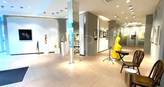 von_poll_real_estate_property_26202010_image_0