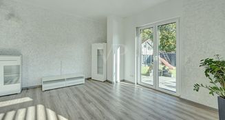 von_poll_real_estate_property_25202003_image_11