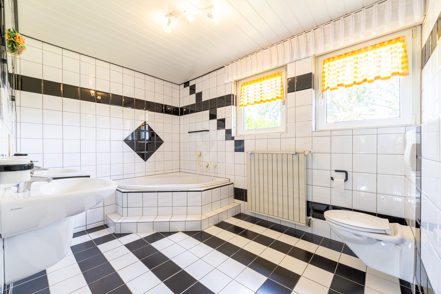 Badezimmer 1. Haushälfte