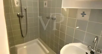 von_poll_real_estate_property_25202012_image_6