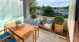 von_poll_real_estate_property_25202012_image_0