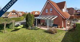 von_poll_real_estate_property_25202007_image_0