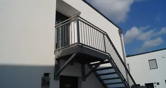 von_poll_real_estate_property_25223035_image_1