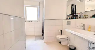 von_poll_real_estate_property_25223035_image_8