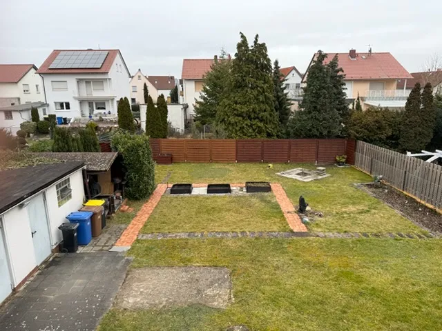 Gartenblick vom Balkon
