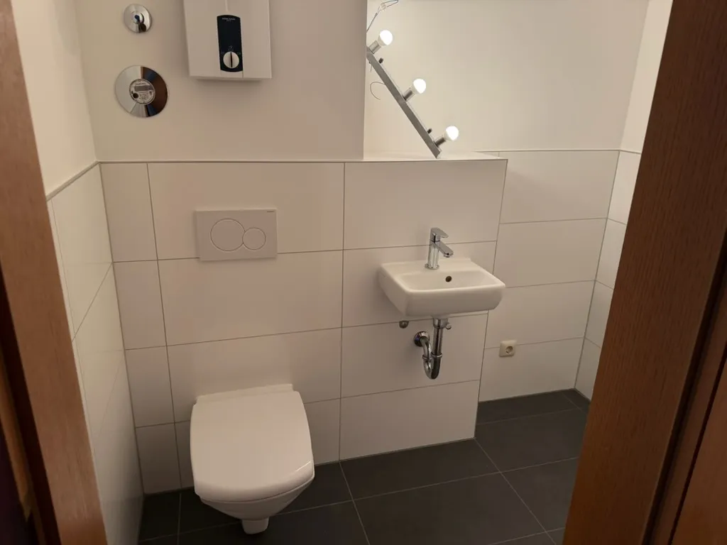 G-WC