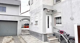 von_poll_real_estate_property_25223030_image_0