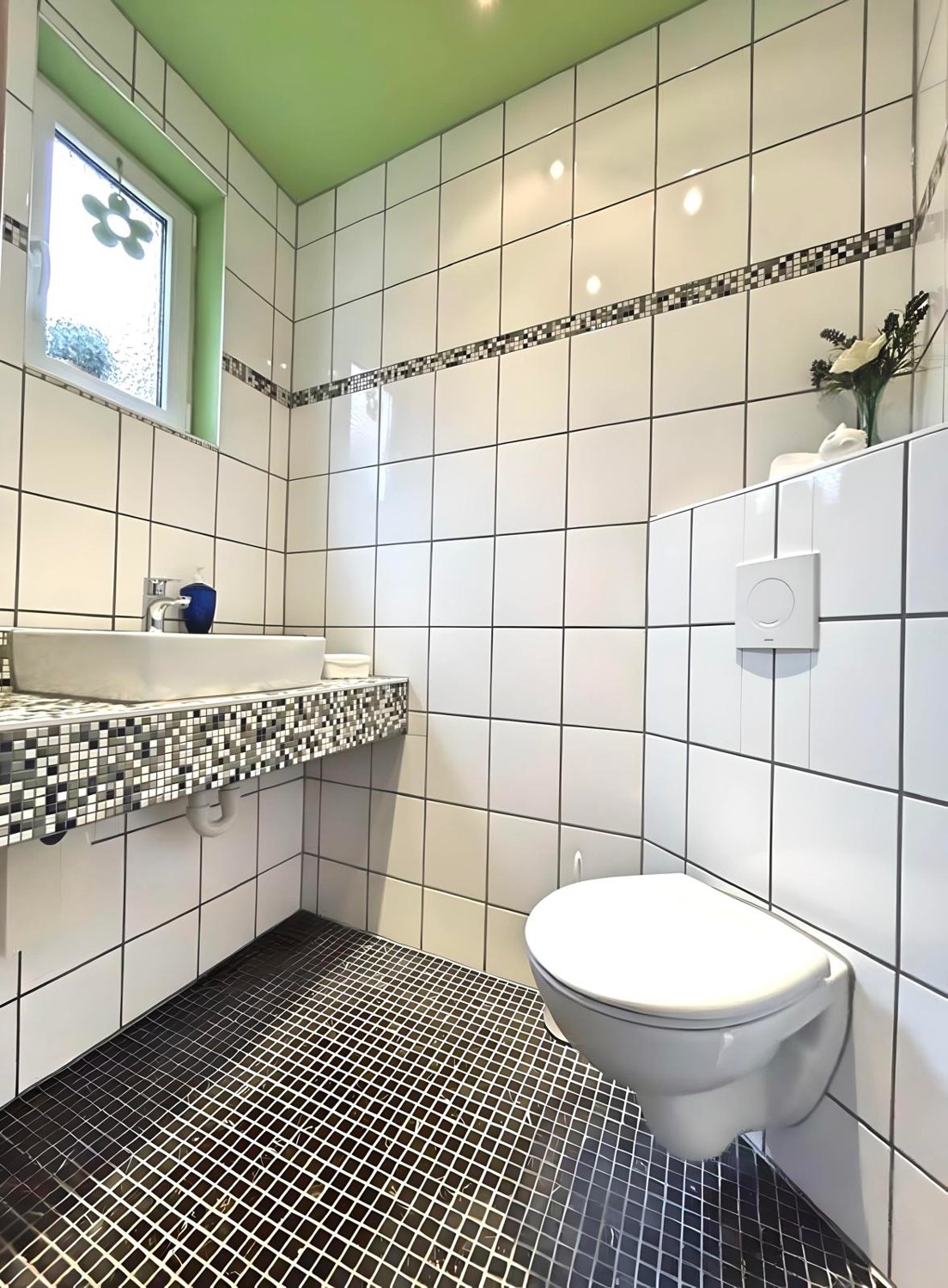 Gästetoilette EG