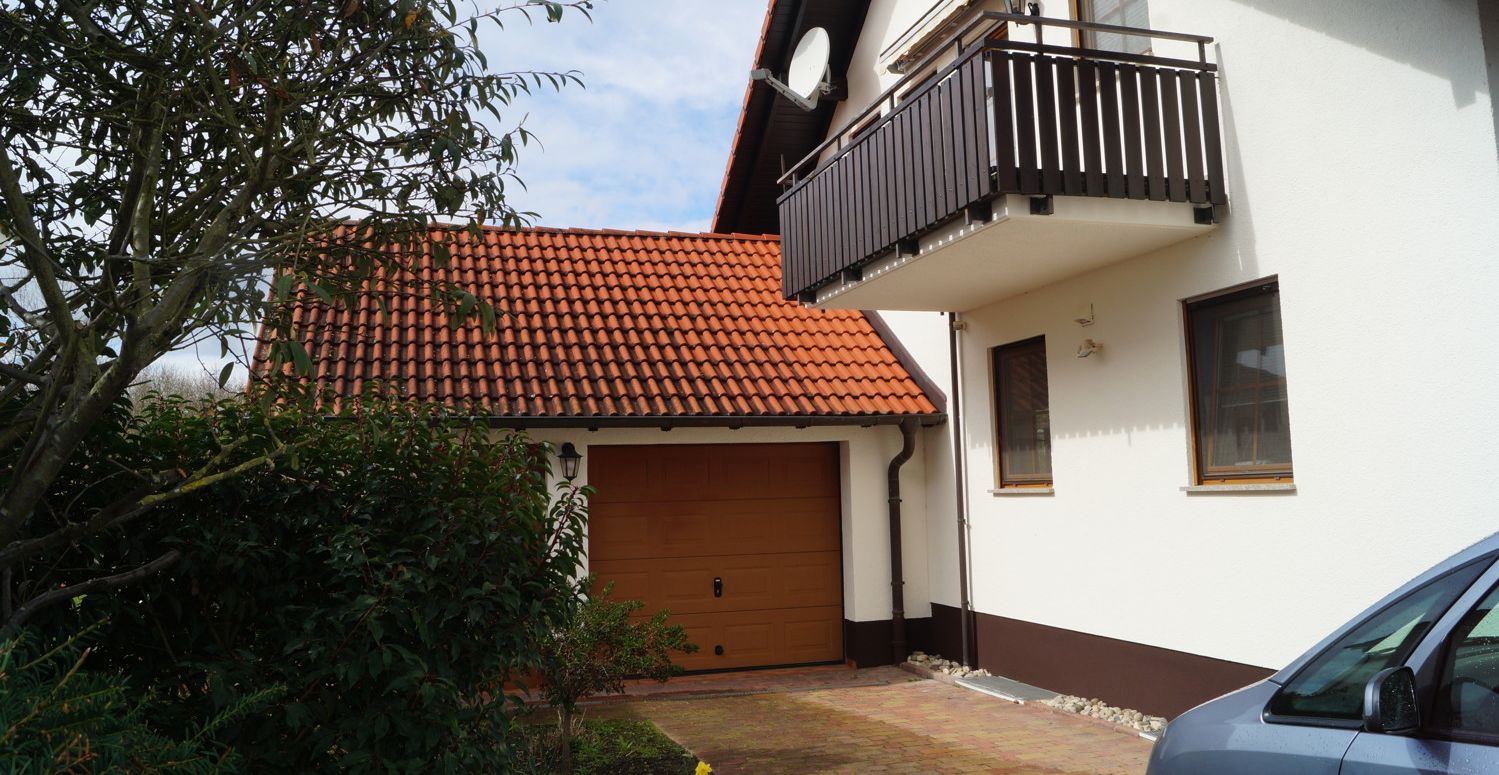 Garage 2