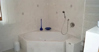 von_poll_real_estate_property_24223004_image_8