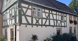 von_poll_real_estate_property_24223011_image_0