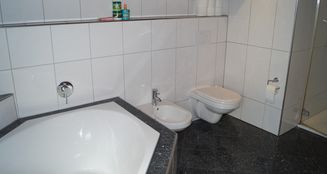 von_poll_real_estate_property_24223012_image_10