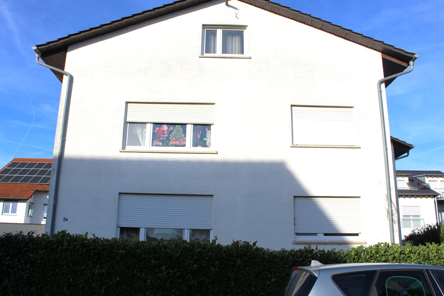 Zweifamilienhaus mit Ausbaureserve in ruhiger Feldrandlage