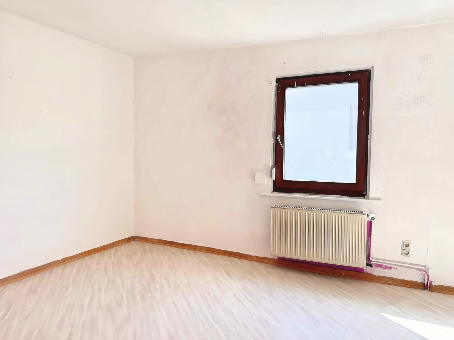 Freie Wohnung 1. OG