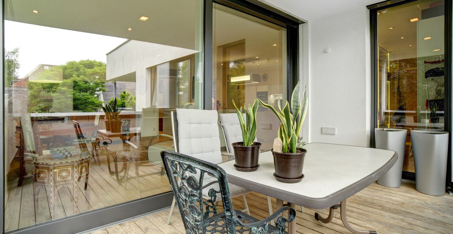 Balkon (Süd-West-Ausrichtung)