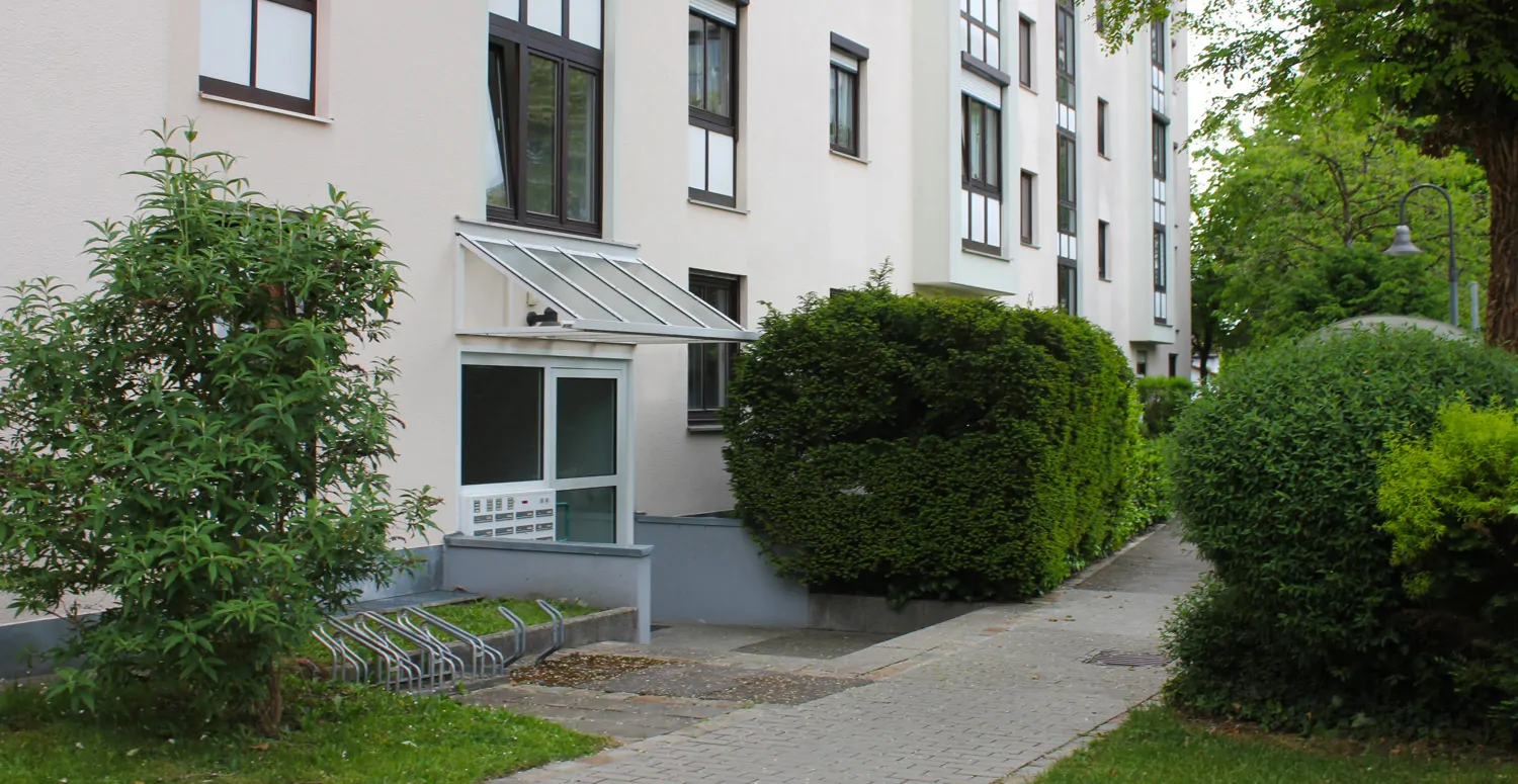 Gebäudeansicht_Vorderseite