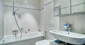 von_poll_real_estate_property_25036034_image_6