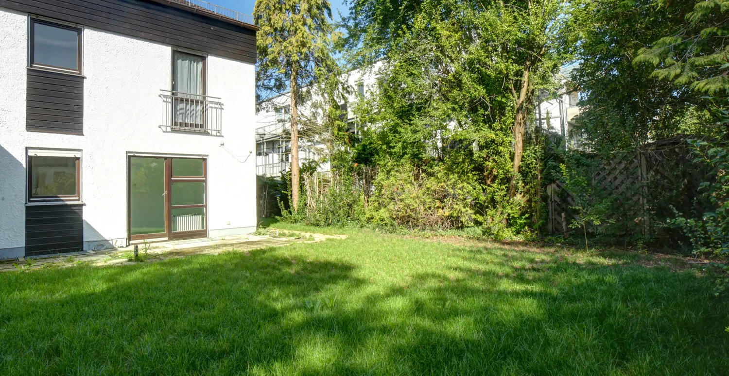 Außenansicht Gebäude Rückseite