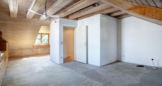 von_poll_real_estate_property_25036033_image_12