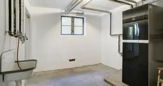 von_poll_real_estate_property_25036033_image_16