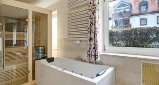 von_poll_real_estate_property_25036047_image_8