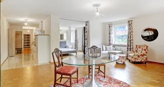 von_poll_real_estate_property_25036047_image_1