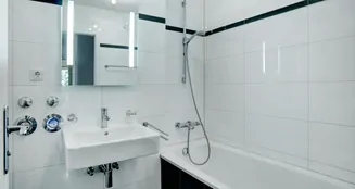 von_poll_real_estate_property_25036031_image_13