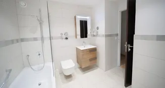 von_poll_real_estate_property_25036046_image_11