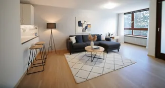 von_poll_real_estate_property_25036046_image_0