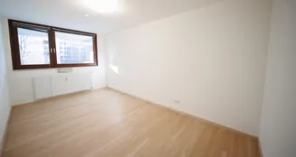 von_poll_real_estate_property_25036046_image_4