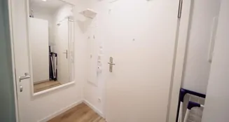 von_poll_real_estate_property_25036048_image_2