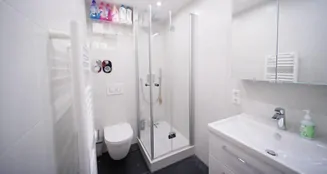 von_poll_real_estate_property_25036048_image_4