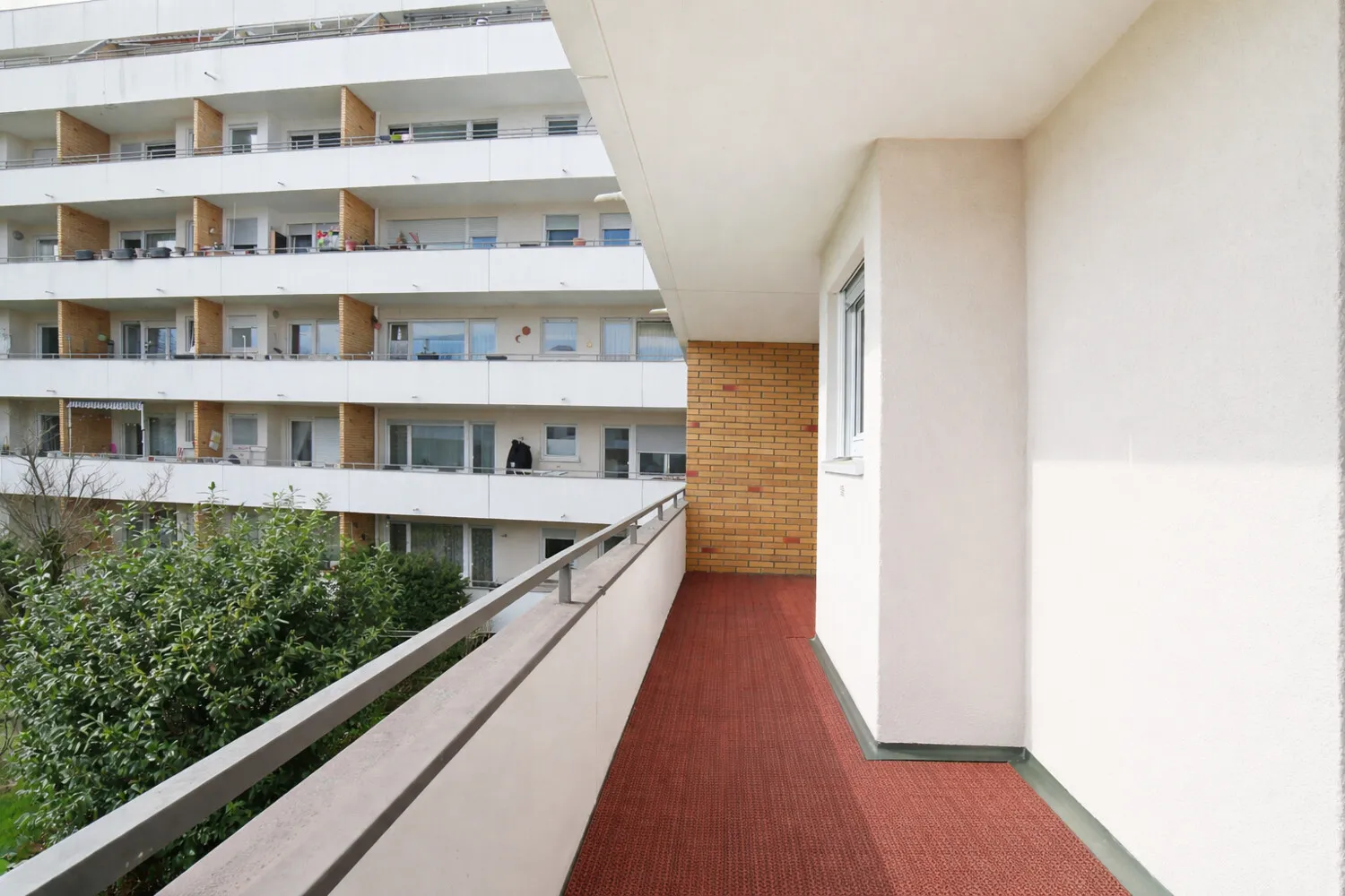 Balkon mit Südausrichtung