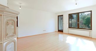 von_poll_real_estate_property_25036011_image_0