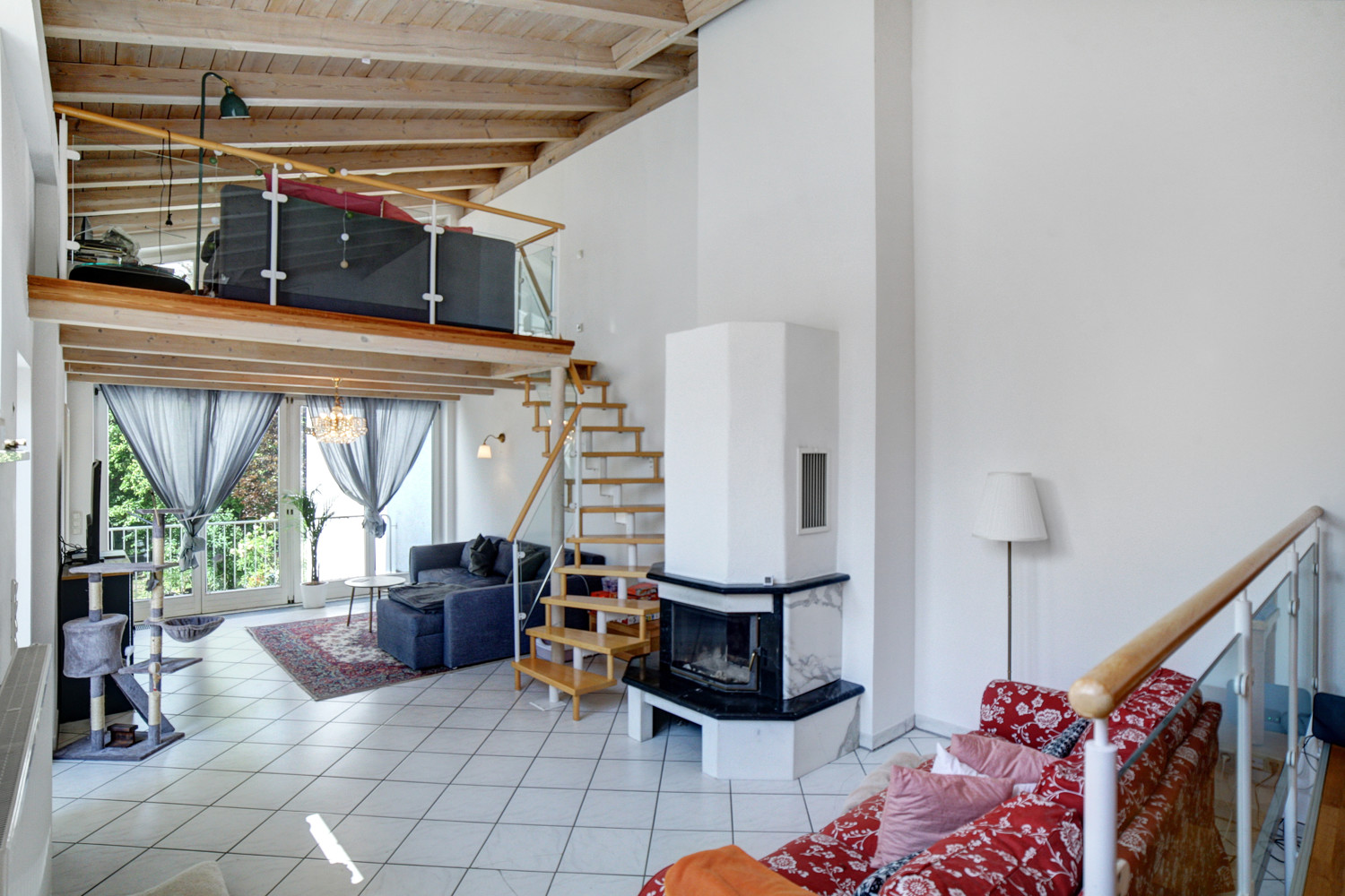 Wohnzimmer/Galerie OG