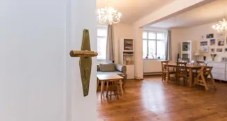 von_poll_real_estate_property_25087020_image_0