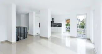 von_poll_real_estate_property_25087022_image_1