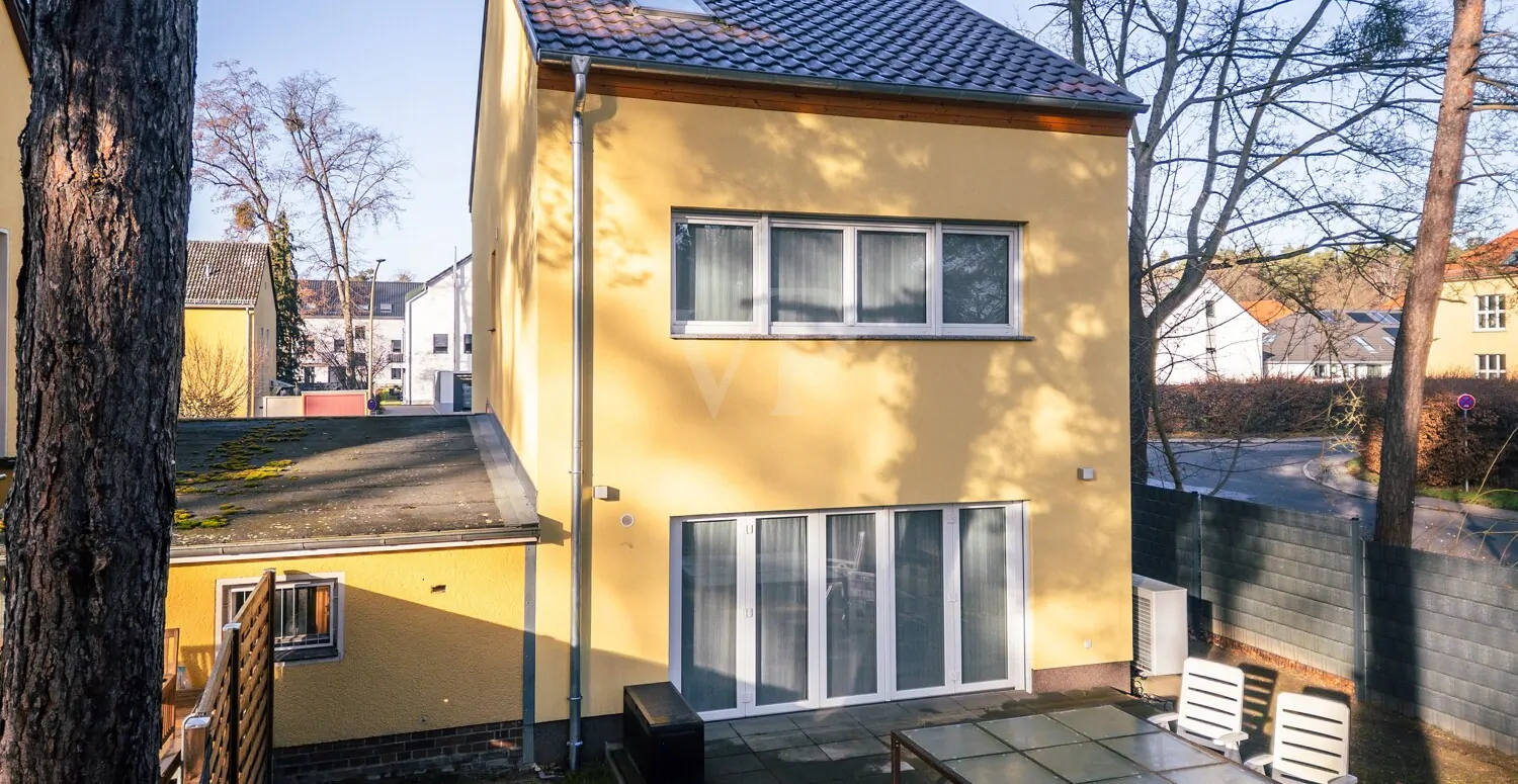 Hausansicht von der Gartenseite