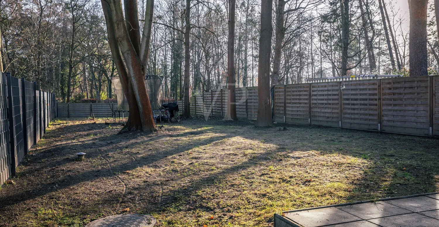 Großzügiger Garten