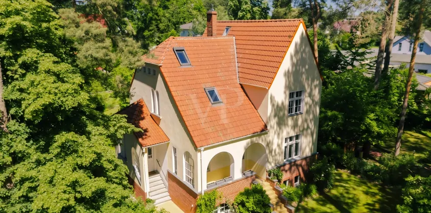 von Poll Immobilien GmbH